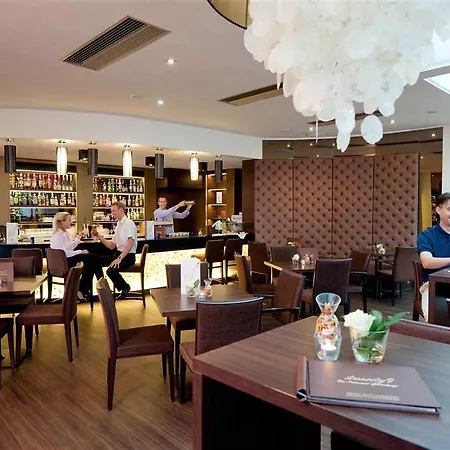 Mercure Residenz Frankfurt Messe 4*