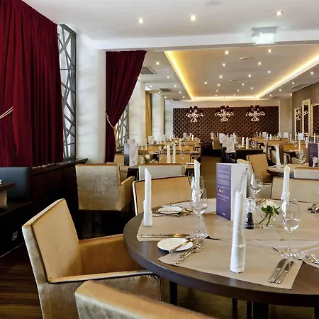 Mercure Residenz Frankfurt Messe Szálloda