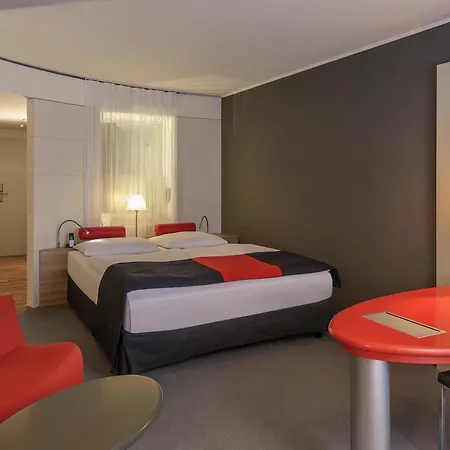 Mercure Residenz Frankfurt Messe Hotel 4*