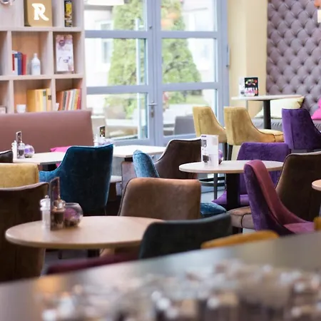 Hotel Mercure Residenz Frankfurt Messe 4*