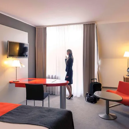 Hotel Mercure Residenz Frankfurt Messe 4*