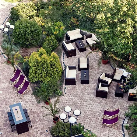Отель Mercure Residenz Frankfurt Messe