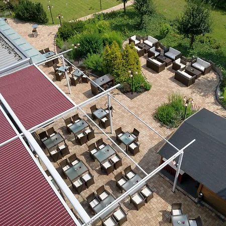 Hotel Mercure Residenz Frankfurt Messe 4*