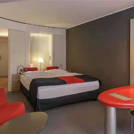 Mercure Residenz Frankfurt Messe 4*