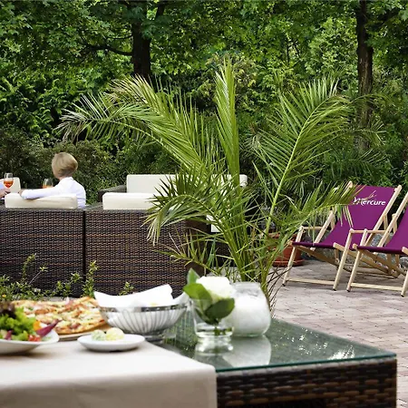 Mercure Residenz Frankfurt Messe 4*