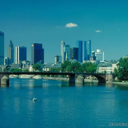 Mercure Residenz Frankfurt Messe 4*