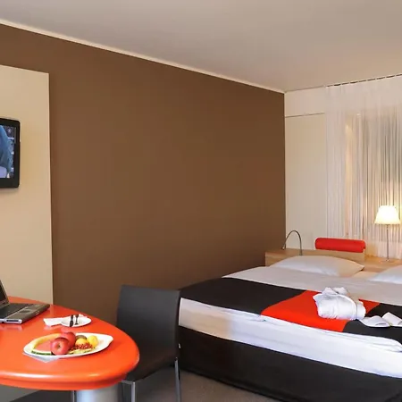 Mercure Residenz Frankfurt Messe Hotel 4*