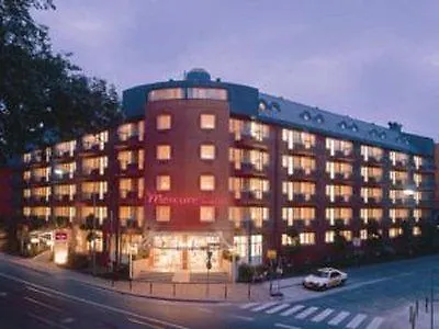 Hotel Mercure Residenz Frankfurt Messe 4*