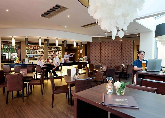 Mercure Residenz Frankfurt Messe 4*