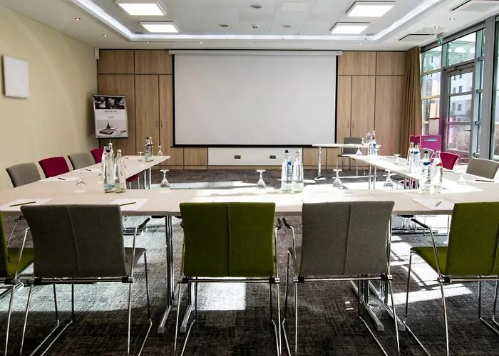 Mercure Residenz Frankfurt Messe 4*