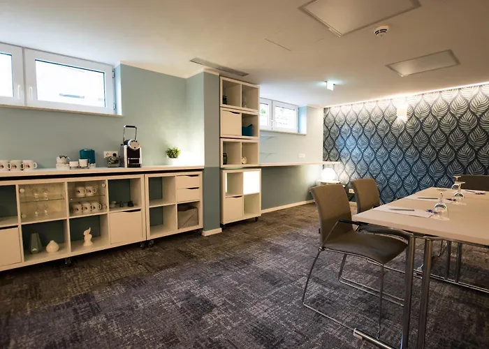 Hotel Mercure Residenz Frankfurt Messe 4*